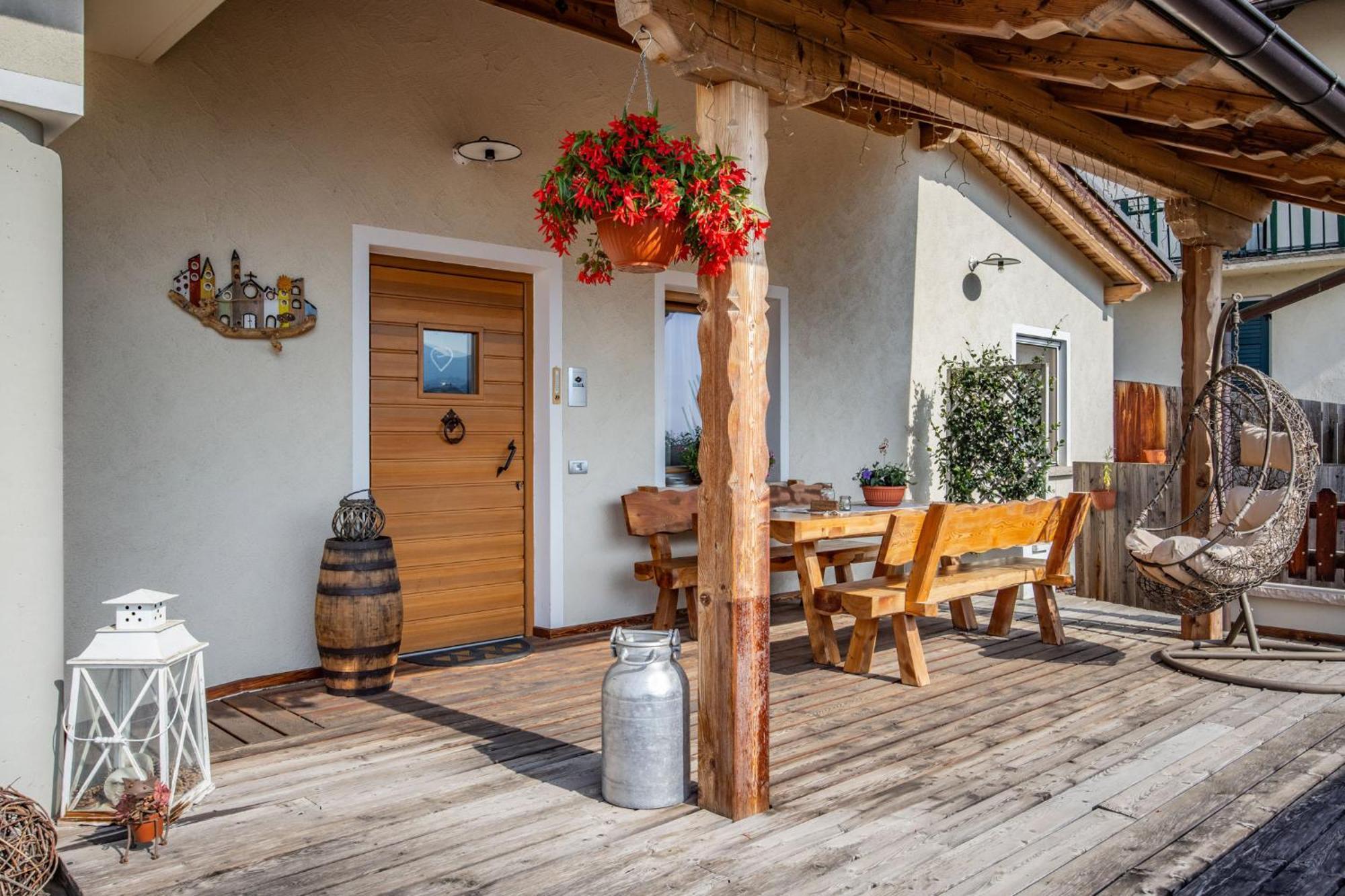 Horse House Bed & Breakfast Romallo ภายนอก รูปภาพ