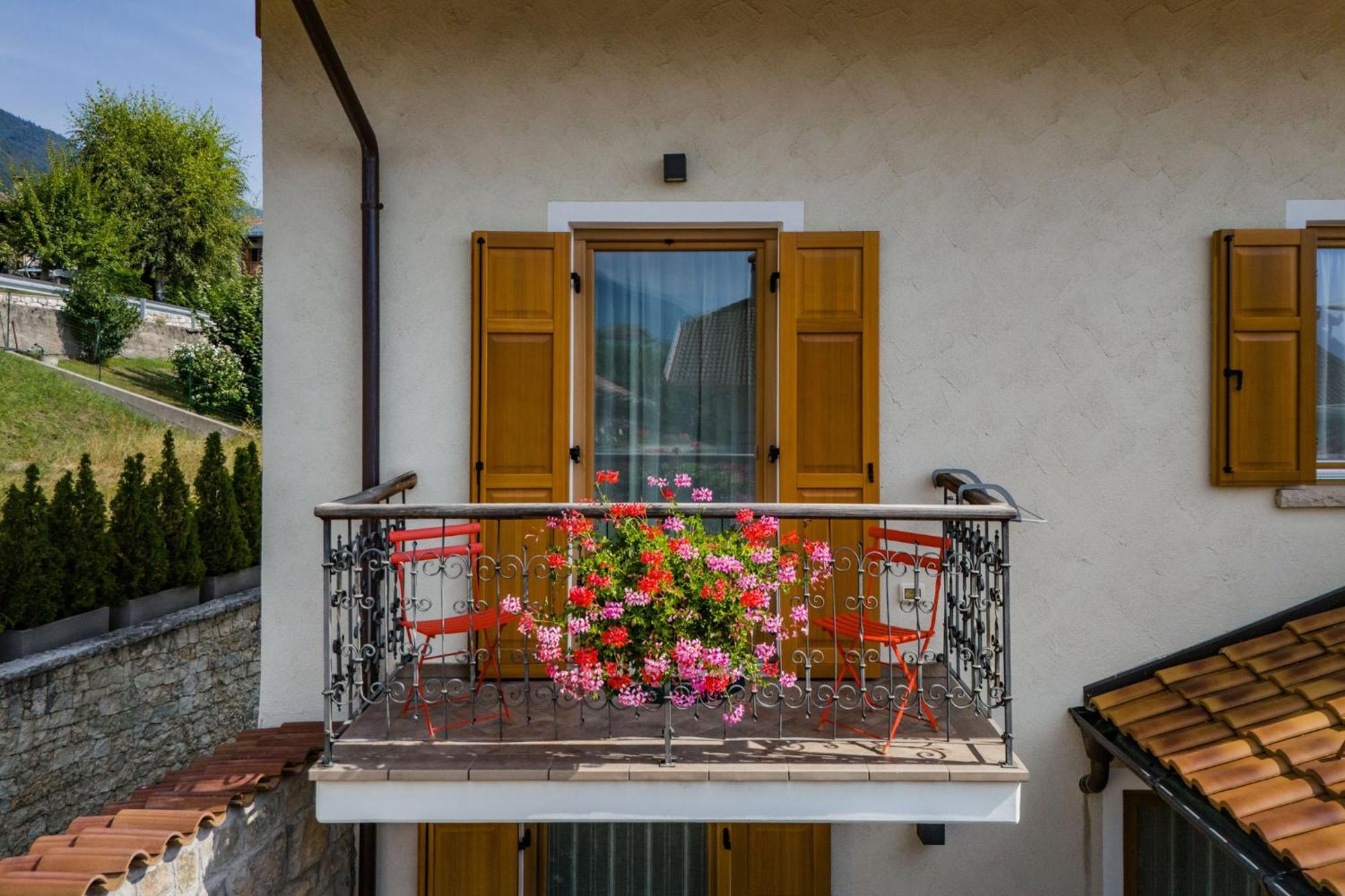 Horse House Bed & Breakfast Romallo ภายนอก รูปภาพ
